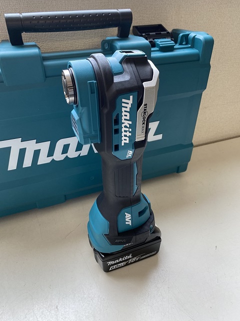 makita }`c[